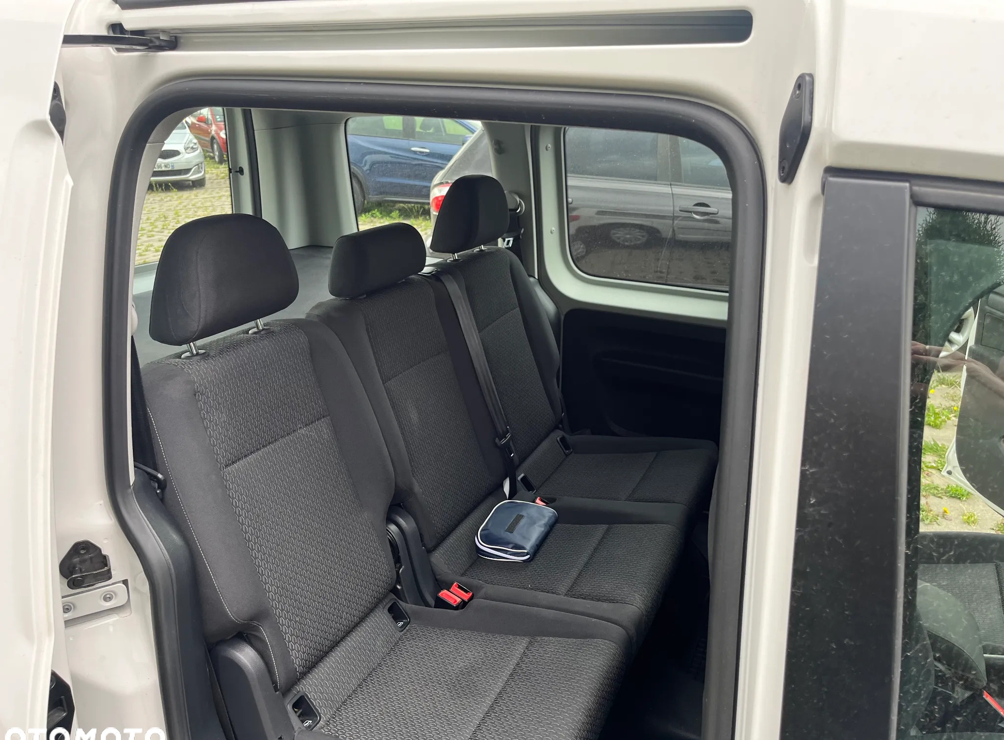 Volkswagen Caddy cena 59890 przebieg: 142000, rok produkcji 2019 z Choszczno małe 232